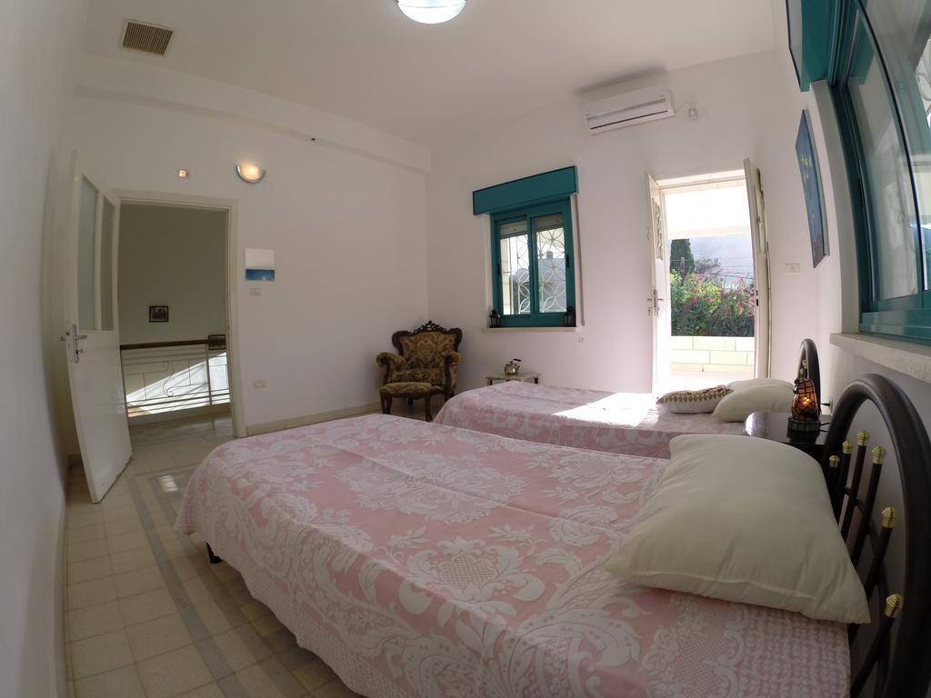 Auberg-Inn Guesthouse Jericó Habitación foto